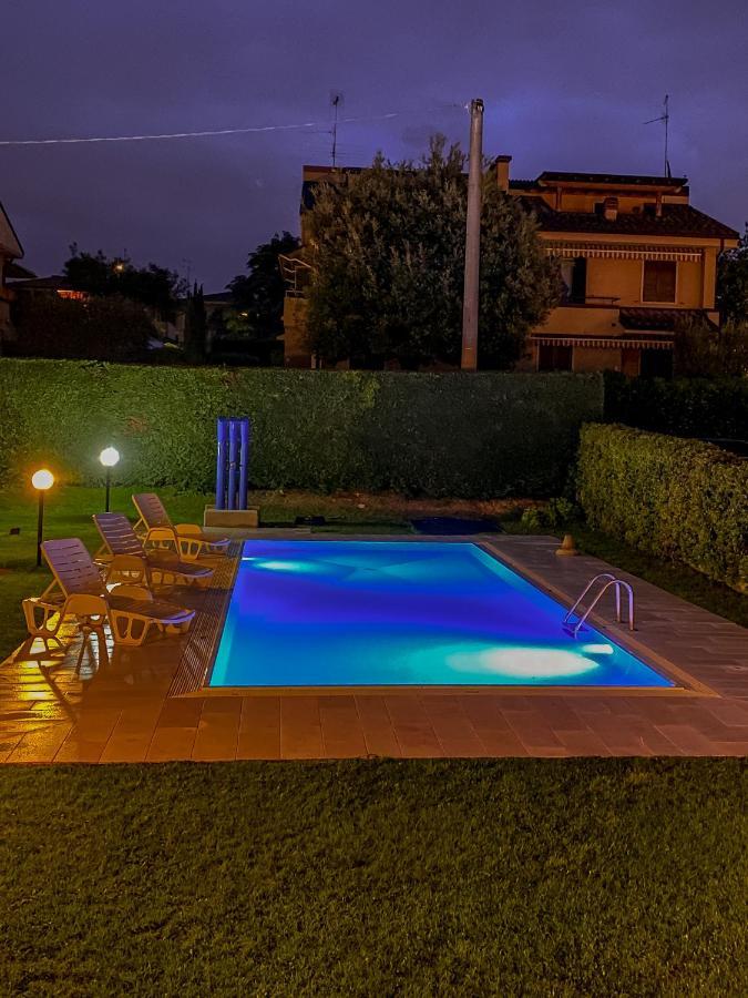 Residence La Meridiana - Apartment 04 Peschiera del Garda Exterior foto